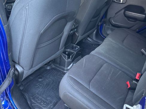 Used 2020 Jeep Wrangler Unlimited Sport S image 5