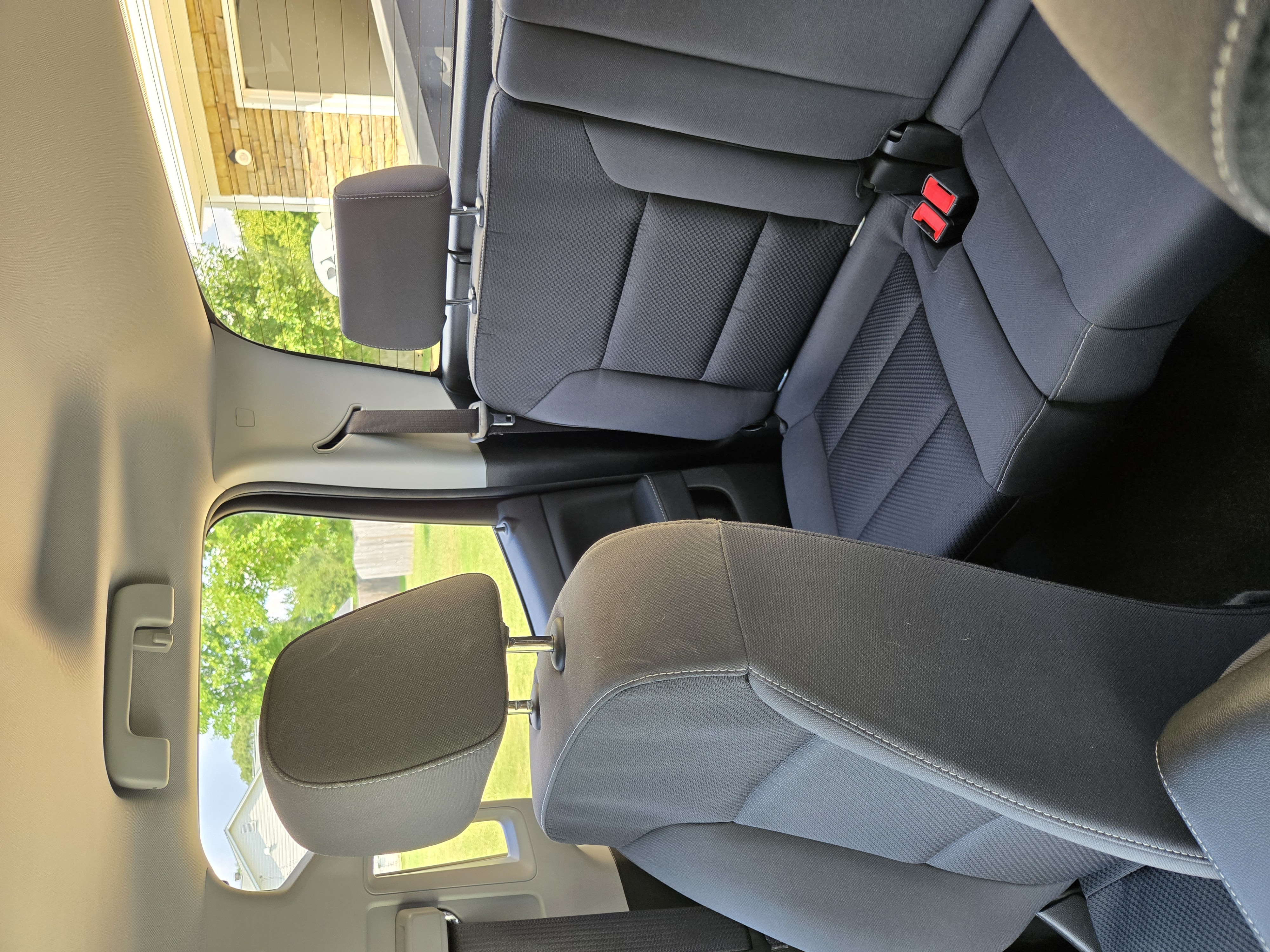 Used 2018 Chevrolet Silverado 1500 LT w/ Midnight Edition AWD/4WD image 25