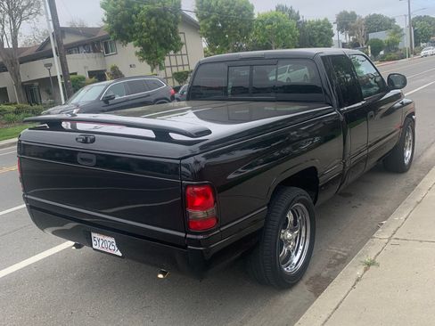 Used 1999 Dodge Ram 1500 Truck 2WD Quad Cab image 4