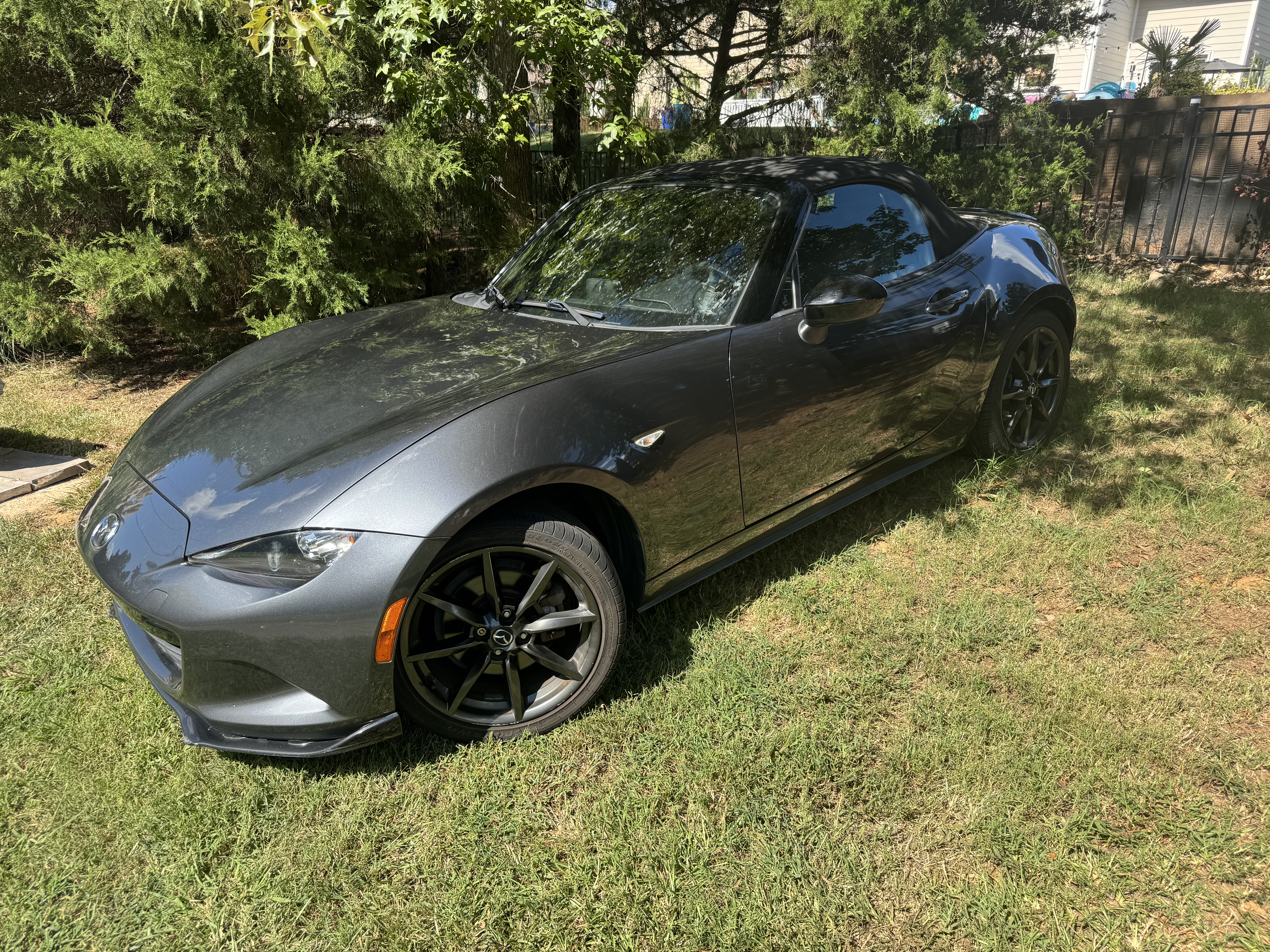 Used 2016 MAZDA MX-5 Miata Club RWD image 1