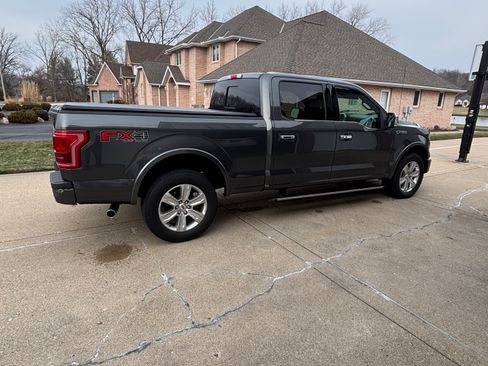 Used 2016 Ford F150 Platinum w/ Equipment Group 701A Luxury image 2