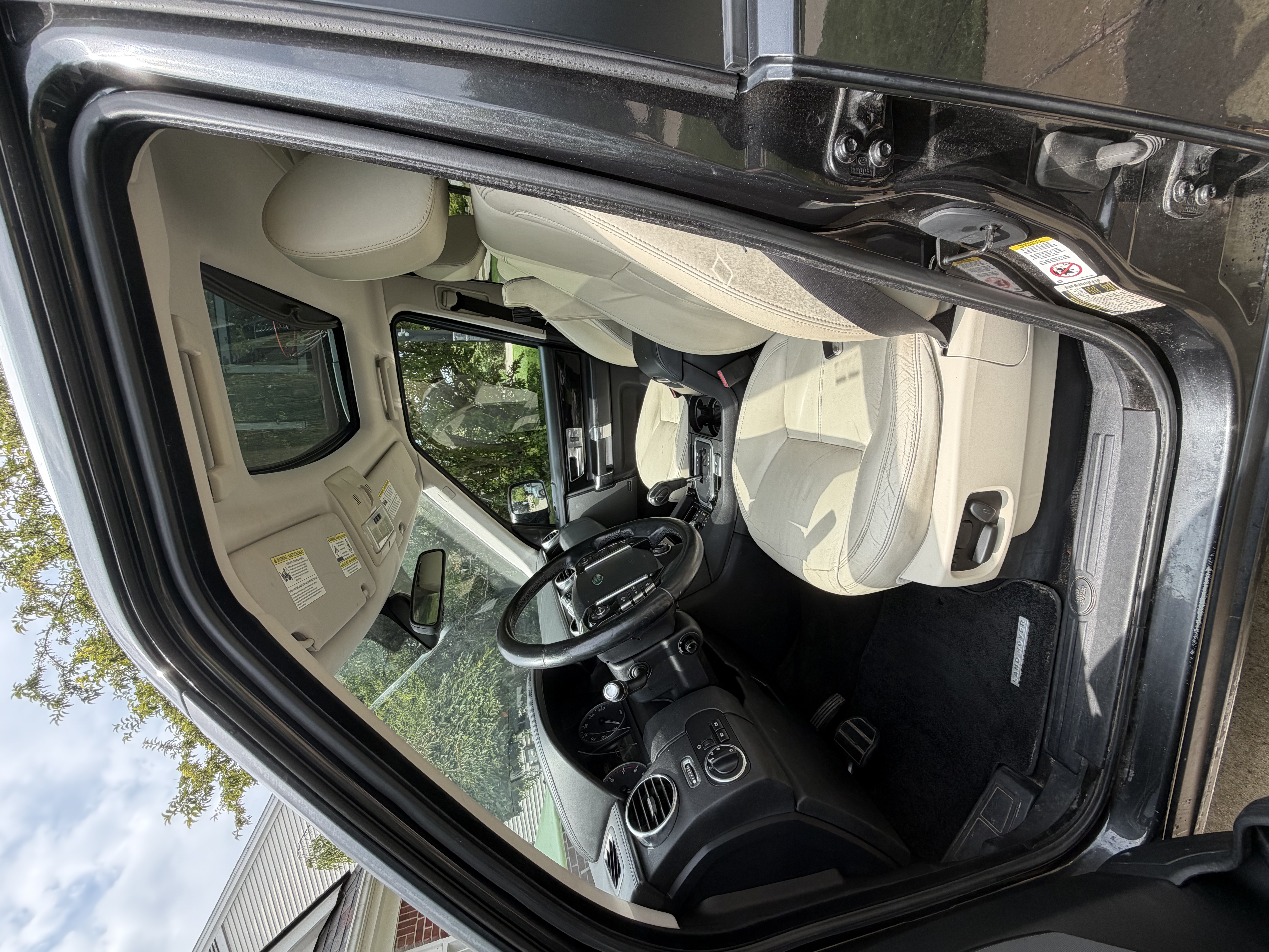Used 2013 Land Rover LR4 HSE LUX AWD/4WD image 9