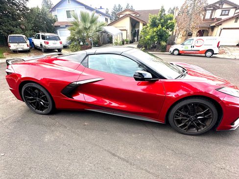 Used 2023 Chevrolet Corvette Stingray Convertible 2D w/ Z51 Performance Package image 2