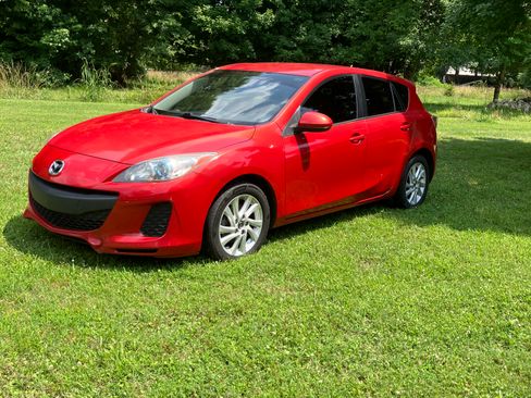 Used 2013 MAZDA MAZDA3 i Touring FWD image 12