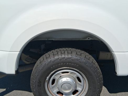 Used 2017 Ford F250 XL RWD image 12