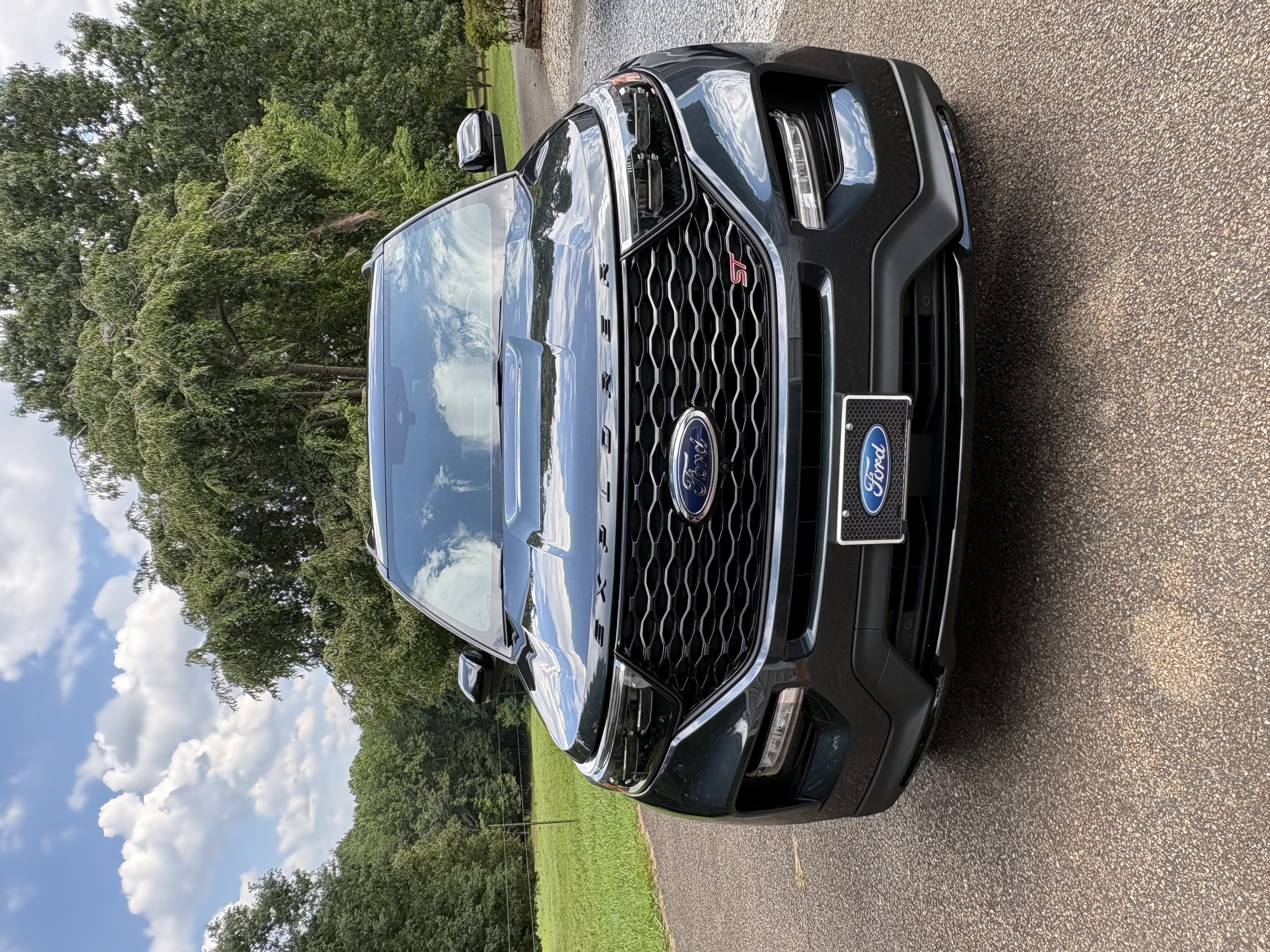 Used 2024 Ford Explorer ST w/ Equipment Group 401A AWD/4WD image 11