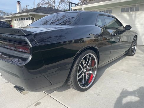 Used 2010 Dodge Challenger SRT8 w/ SRT Option Group II image 10