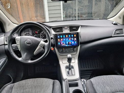 Used 2014 Nissan Sentra SV w/ SV Driver Package image 5