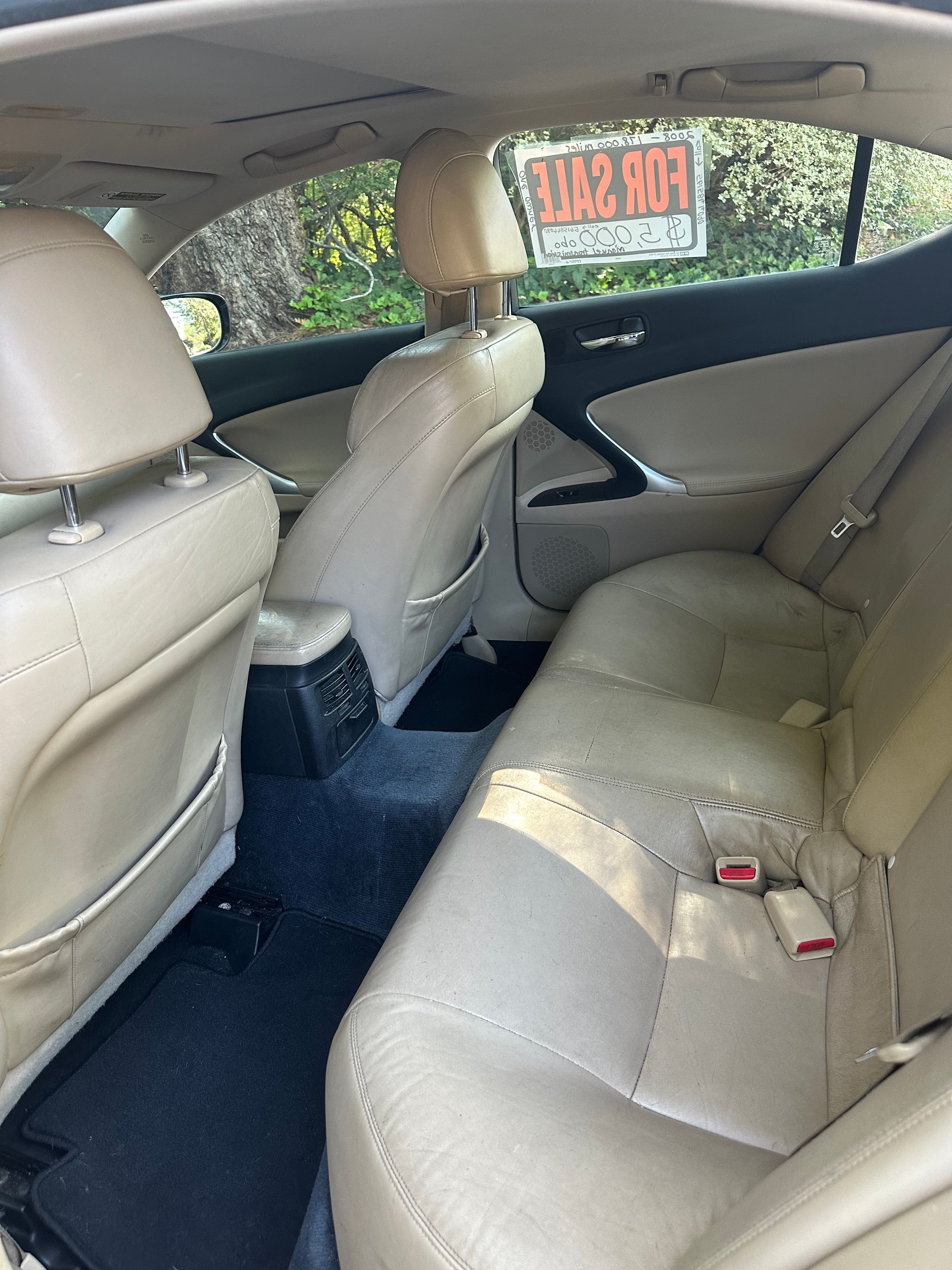 Used 2008 Lexus IS 250 w/ Preferred Accessory Pkg RWD image 14