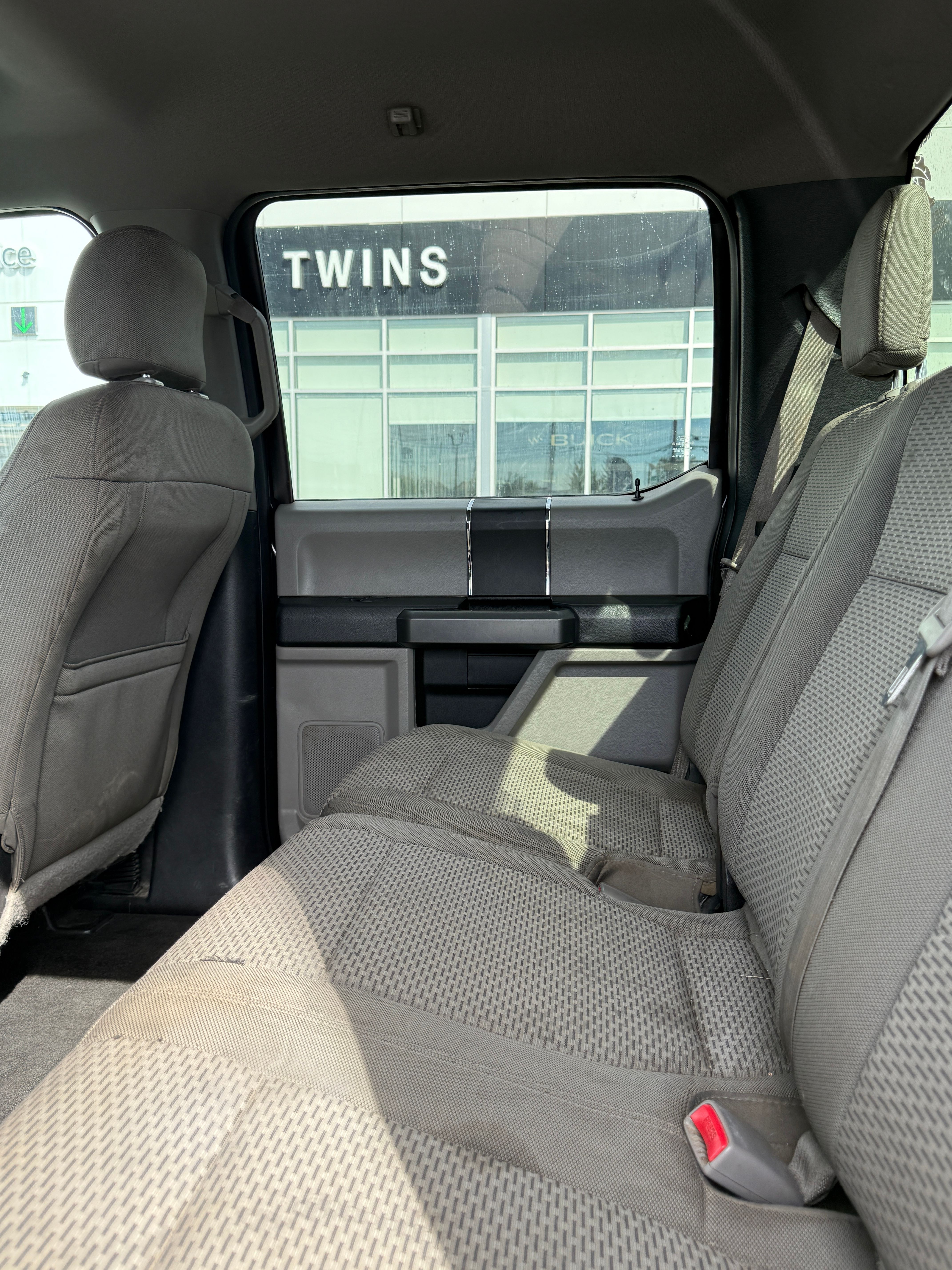 Used 2015 Ford F150 XLT w/ Trailer Tow Package AWD/4WD image 15