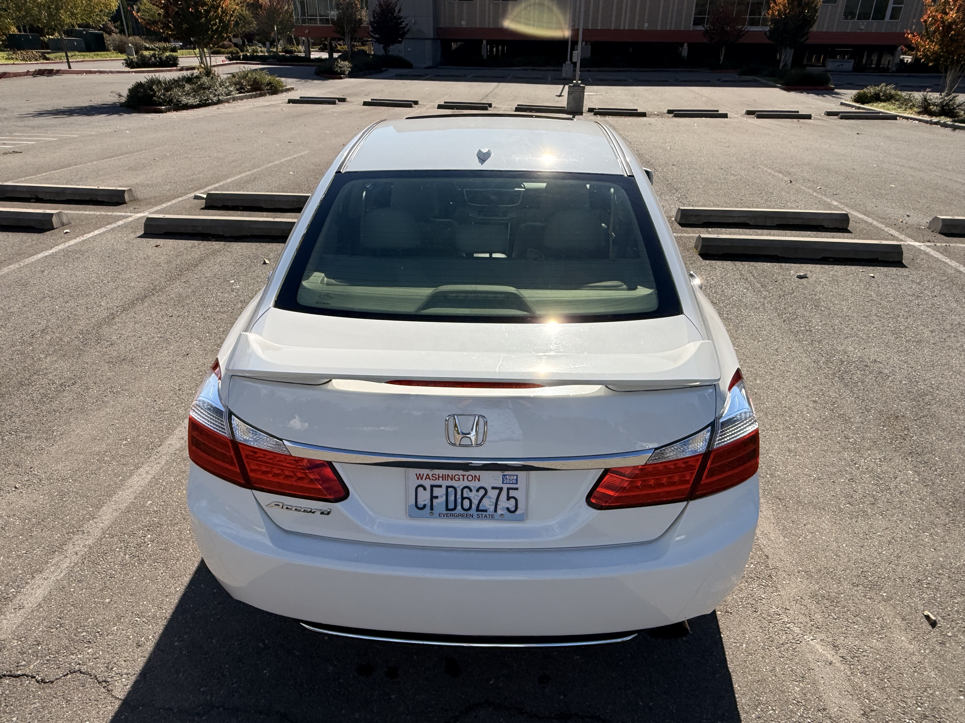 Used 2014 Honda Accord EX-L image 10