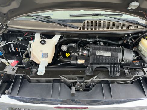 Used 2014 GMC Savana 1500 RWD image 17