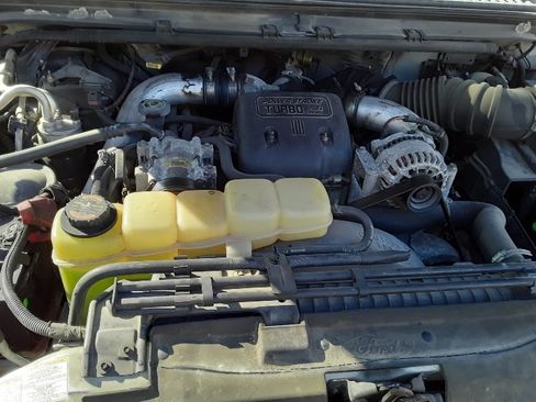 Used 1999 Ford F250 2WD Crew Cab Super Duty image 18