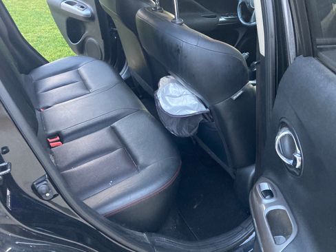 Used 2011 Nissan Juke SL image 11