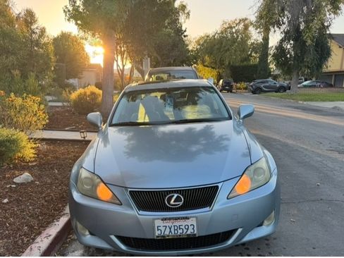 Used 2007 Lexus IS 250 image 1