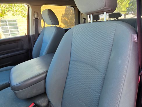 Used 2017 RAM 3500 Tradesman w/ Popular Equipment Group image 14