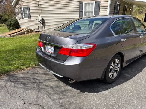 Used 2014 Honda Accord LX image 5