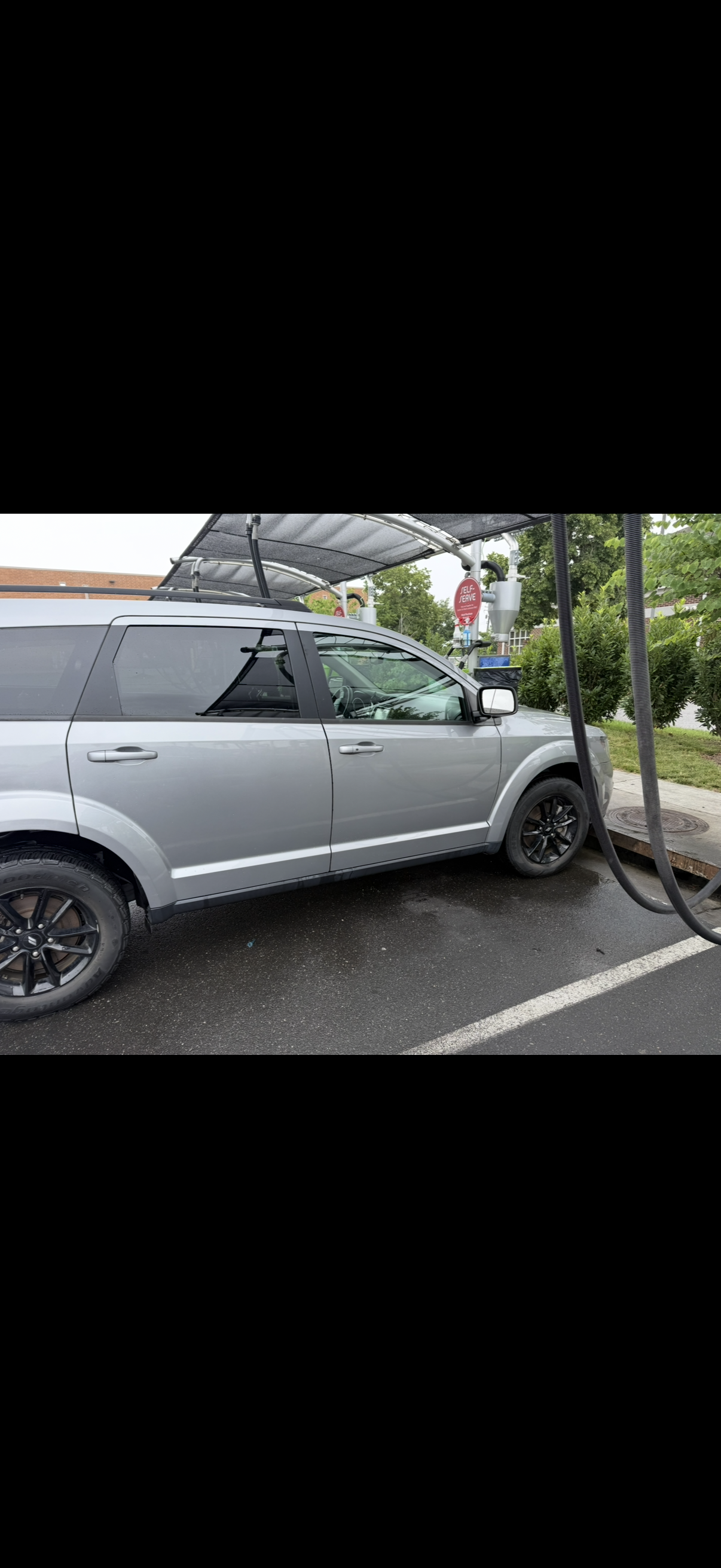 Used 2019 Dodge Journey SE FWD image 5