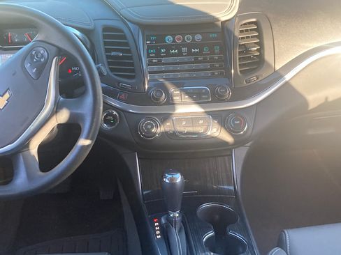 Used 2019 Chevrolet Impala LS image 15