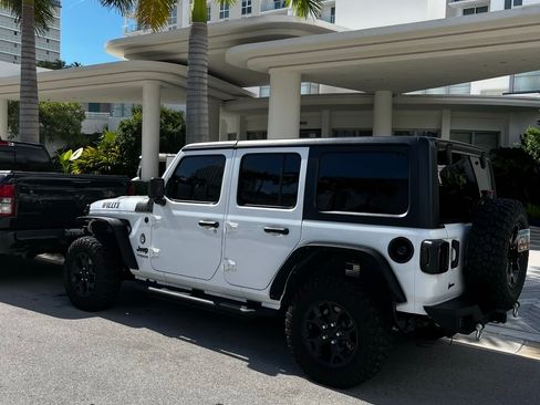 Used 2021 Jeep Wrangler Unlimited Sport AWD/4WD image 20