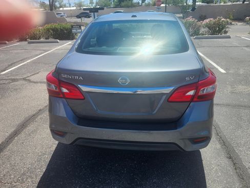 Used 2019 Nissan Sentra SV image 4