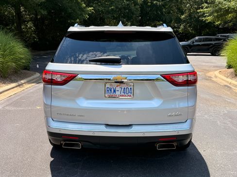 Used 2018 Chevrolet Traverse High Country AWD/4WD image 5