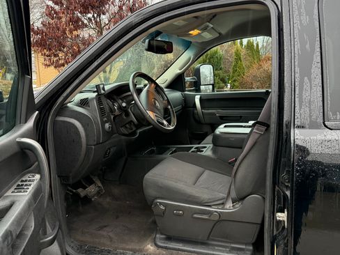 Used 2013 GMC Sierra 2500 SLE w/ SLE Preferred Package image 4