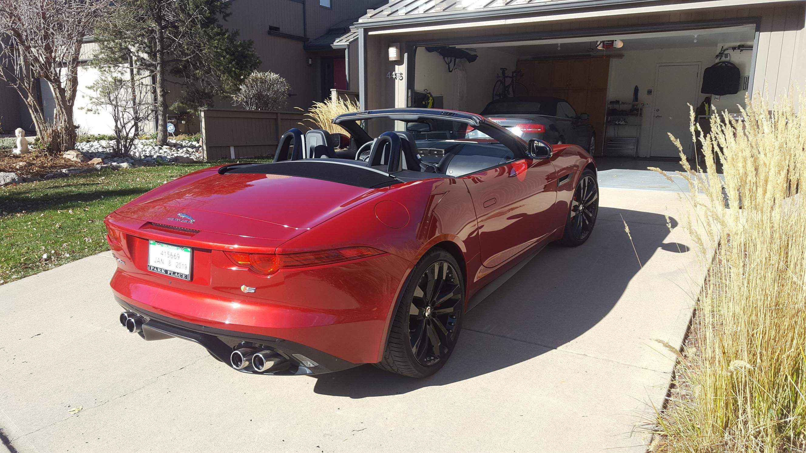 Used 2014 Jaguar F-TYPE S RWD image 5