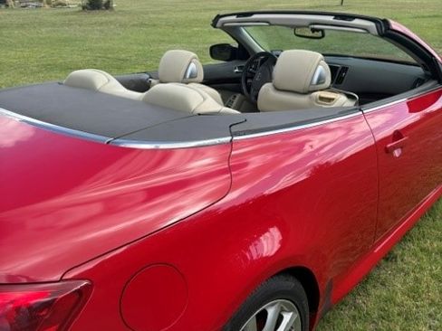 Used 2012 INFINITI G37 Convertible w/ Premium Pkg RWD image 10