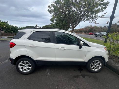Used 2019 Ford EcoSport SE w/ SE Convenience Package image 6
