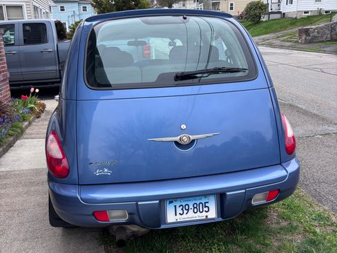 Used 2007 Chrysler PT Cruiser image 2