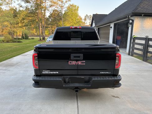 Used 2018 GMC Sierra 1500 Denali w/ Denali Ultimate Package image 14