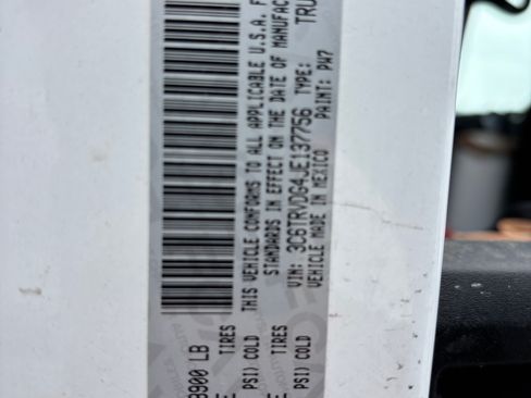 Used 2018 RAM ProMaster 2500 w/ Interior Convenience Group image 4