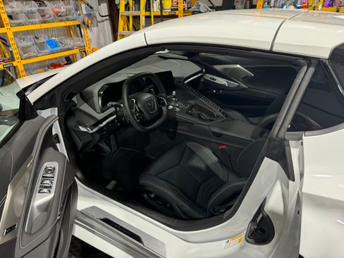 Used 2023 Chevrolet Corvette Stingray Preferred Conv w/ Z51 Performance Package image 6