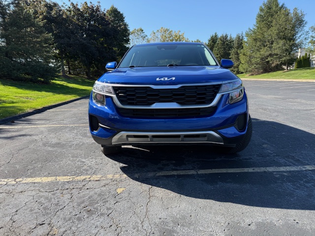 Used 2023 Kia Seltos LX AWD/4WD image 15
