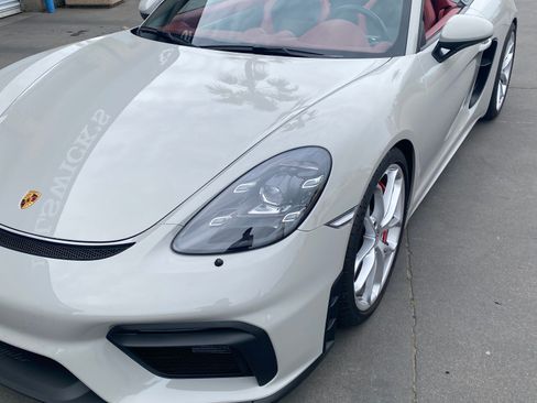 Used 2022 Porsche 718 Boxster Spyder image 4