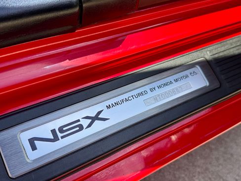 Used 1992 Acura NSX RWD image 18