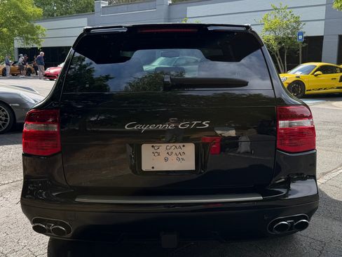 Used 2009 Porsche Cayenne GTS image 10