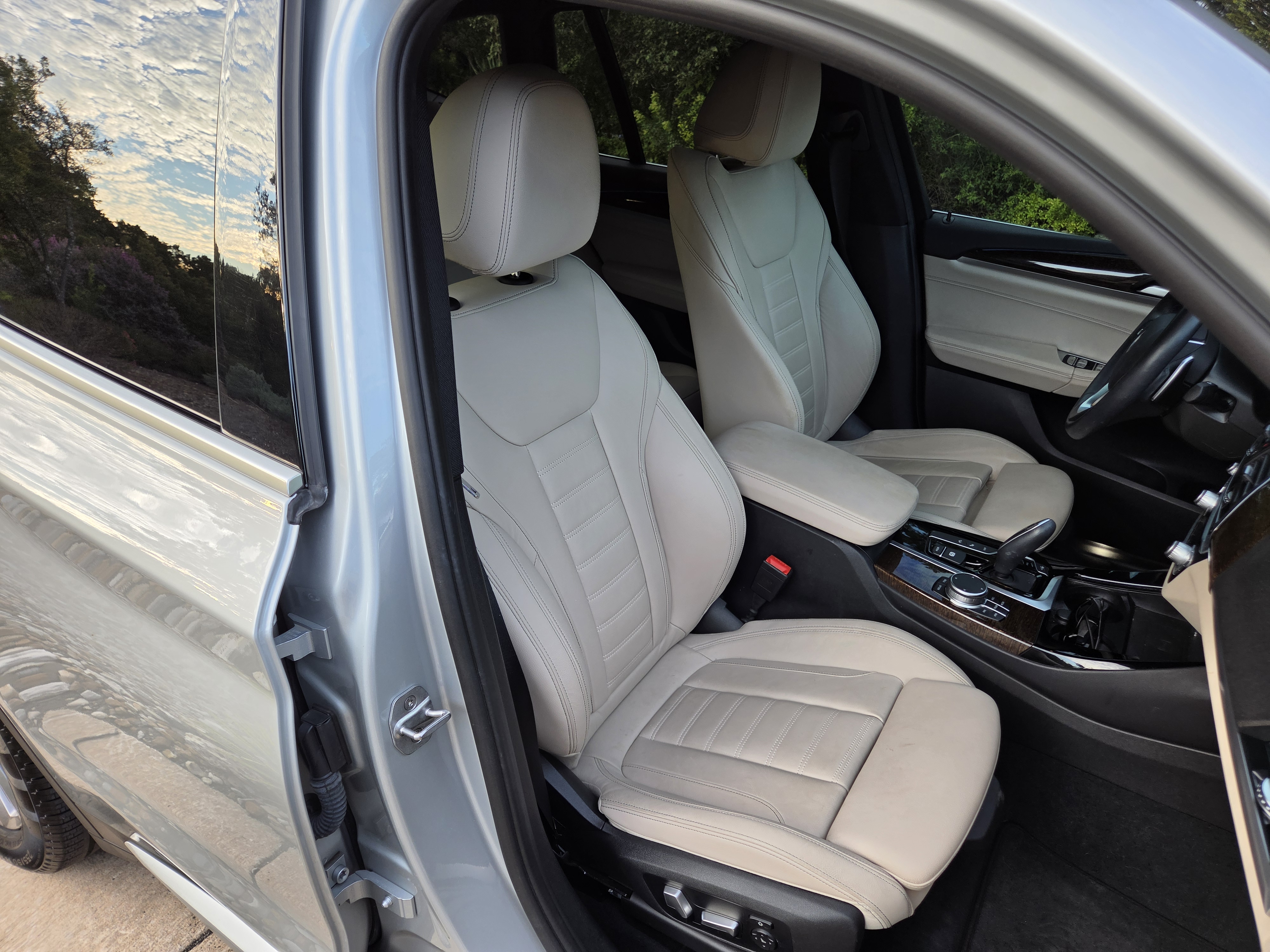 Used 2020 BMW X3 xDrive30e w/ Premium Package AWD/4WD image 15