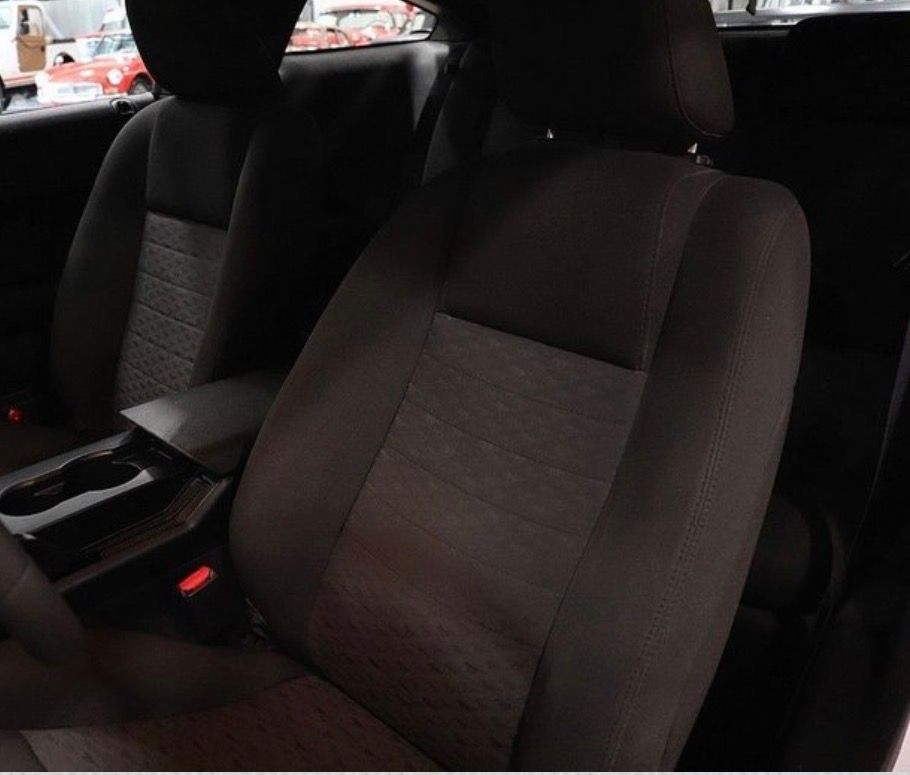Used 2006 Ford Mustang GT Premium RWD image 14
