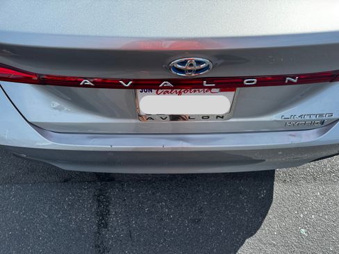 Used 2019 Toyota Avalon Limited w/ Advanced Safety Package image 27