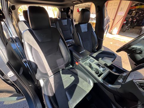 Used 2022 Ford Edge ST w/ Equipment Group 401A AWD/4WD image 16