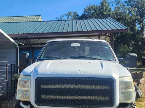 Used 2011 Ford F250 Lariat w/ Lariat Ultimate Pkg image 10