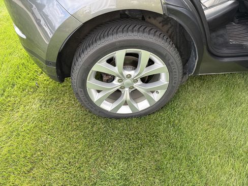 Used 2020 Land Rover Range Rover Evoque SE image 8