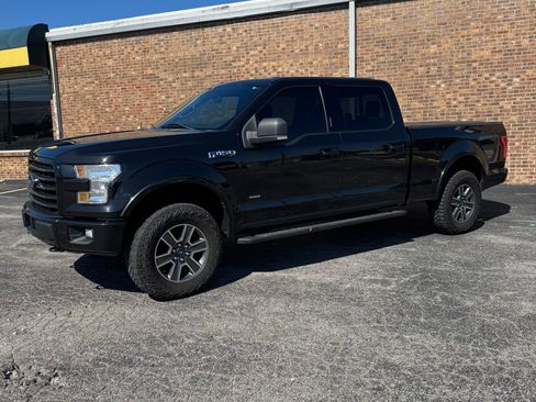 Used 2015 Ford F150 XLT w/ Equipment Group 302A Luxury image 5