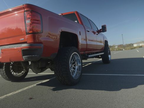 Used 2018 Chevrolet Silverado 2500 LTZ w/ Duramax Plus Package image 15