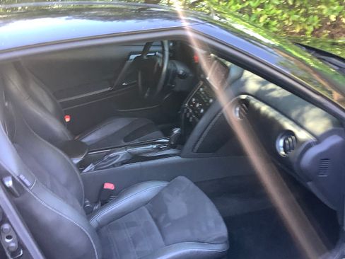 Used 2015 Nissan GT-R Premium AWD/4WD image 9