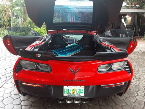 Used 2015 Chevrolet Corvette Z06 image 12