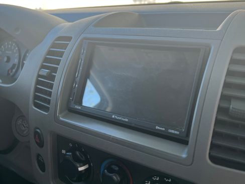 Used 2011 Nissan Frontier S RWD image 14