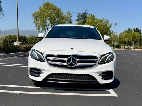Used 2019 Mercedes-Benz E 300 image 6